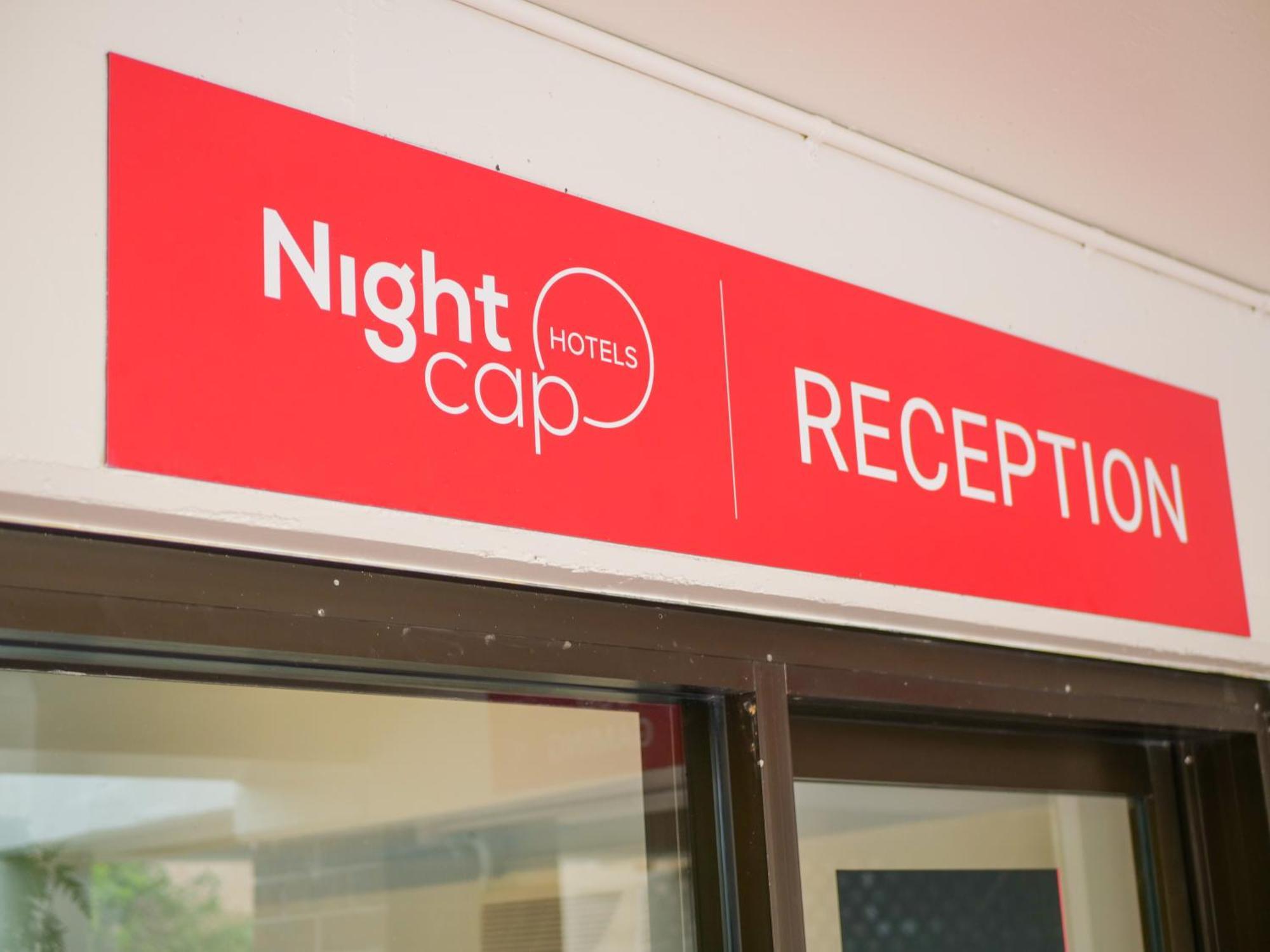 Nightcap At Hinterland Hotel Nerang Gold Coast Exterior photo