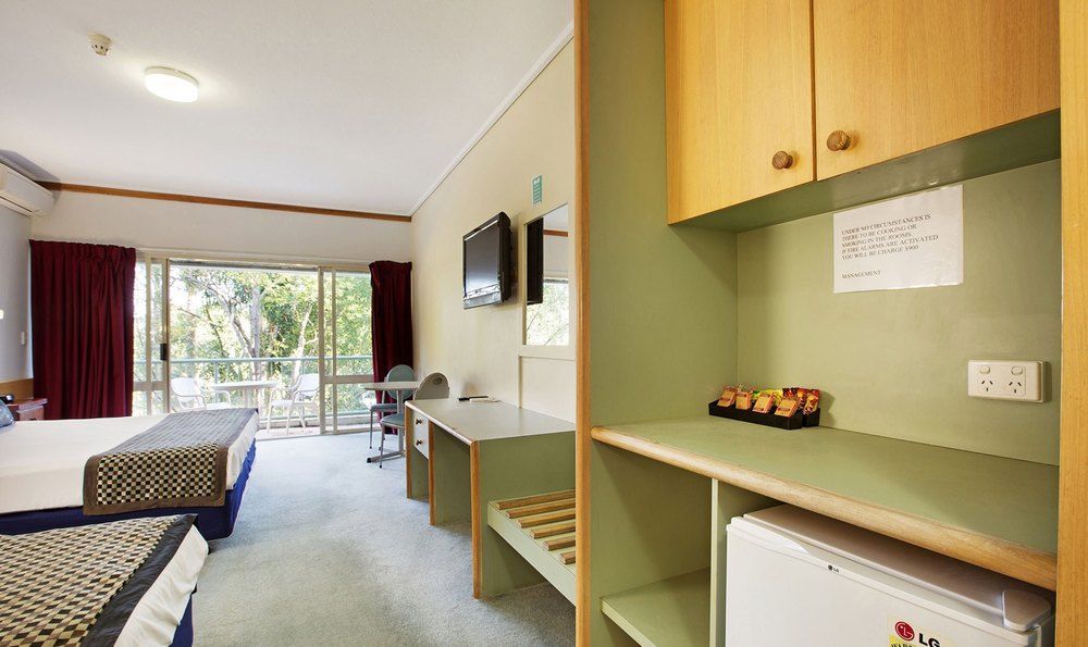 Nightcap At Hinterland Hotel Nerang Gold Coast Exterior photo